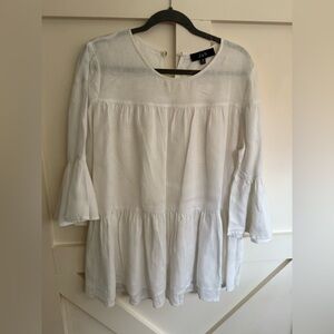 Joh white linen top. Effortless and so easy to wear.